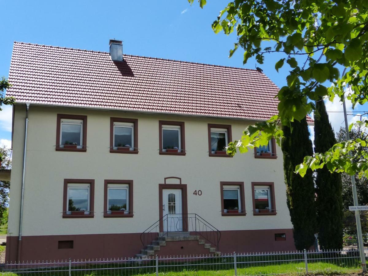 Die Gefaehrten Oberhausen  Buitenkant foto